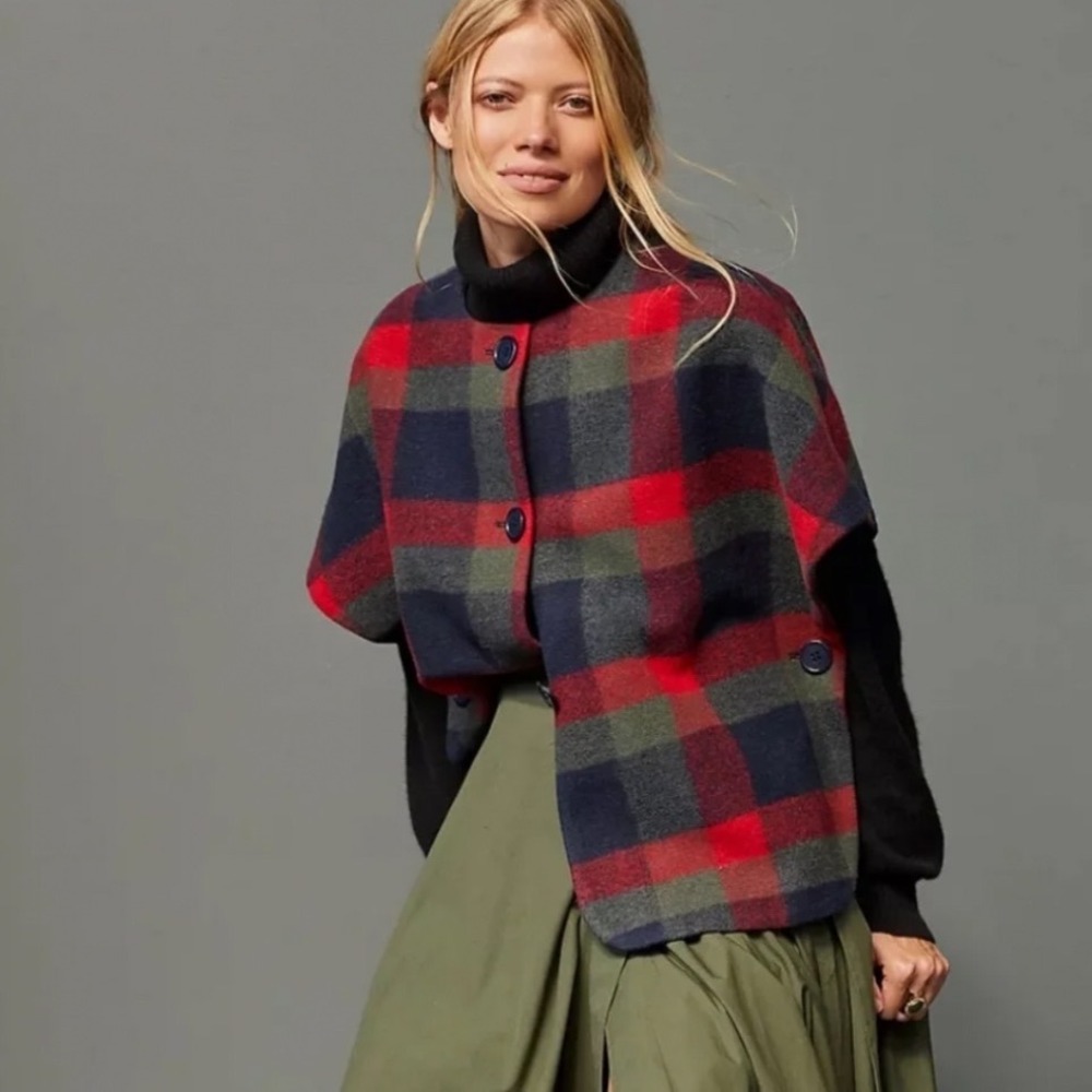 Maeve Anthropologie Plaid Capelet Red Green Navy Blue Button Front Poncho OS